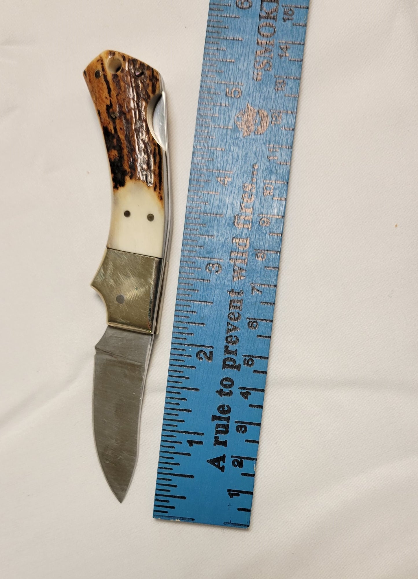 Pocket Knife New with Box Eagle Brand Blade Engraved, Genuine Stag Horn Handle