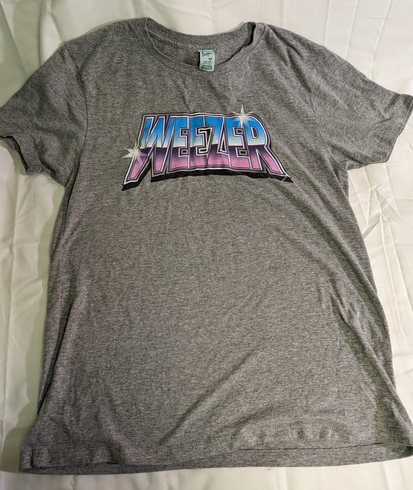 T Shirt Weezer Rock Band Size Medium