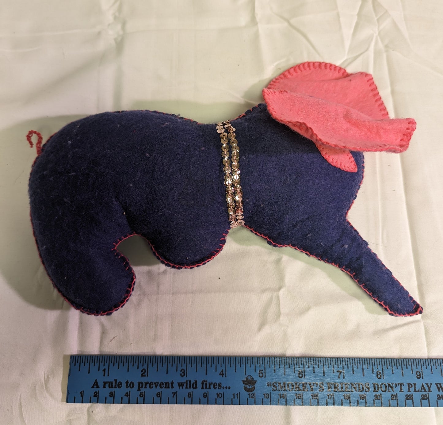 Plusheese Set of 5 Vintage Handmade Sewn Felt figures with sequins.