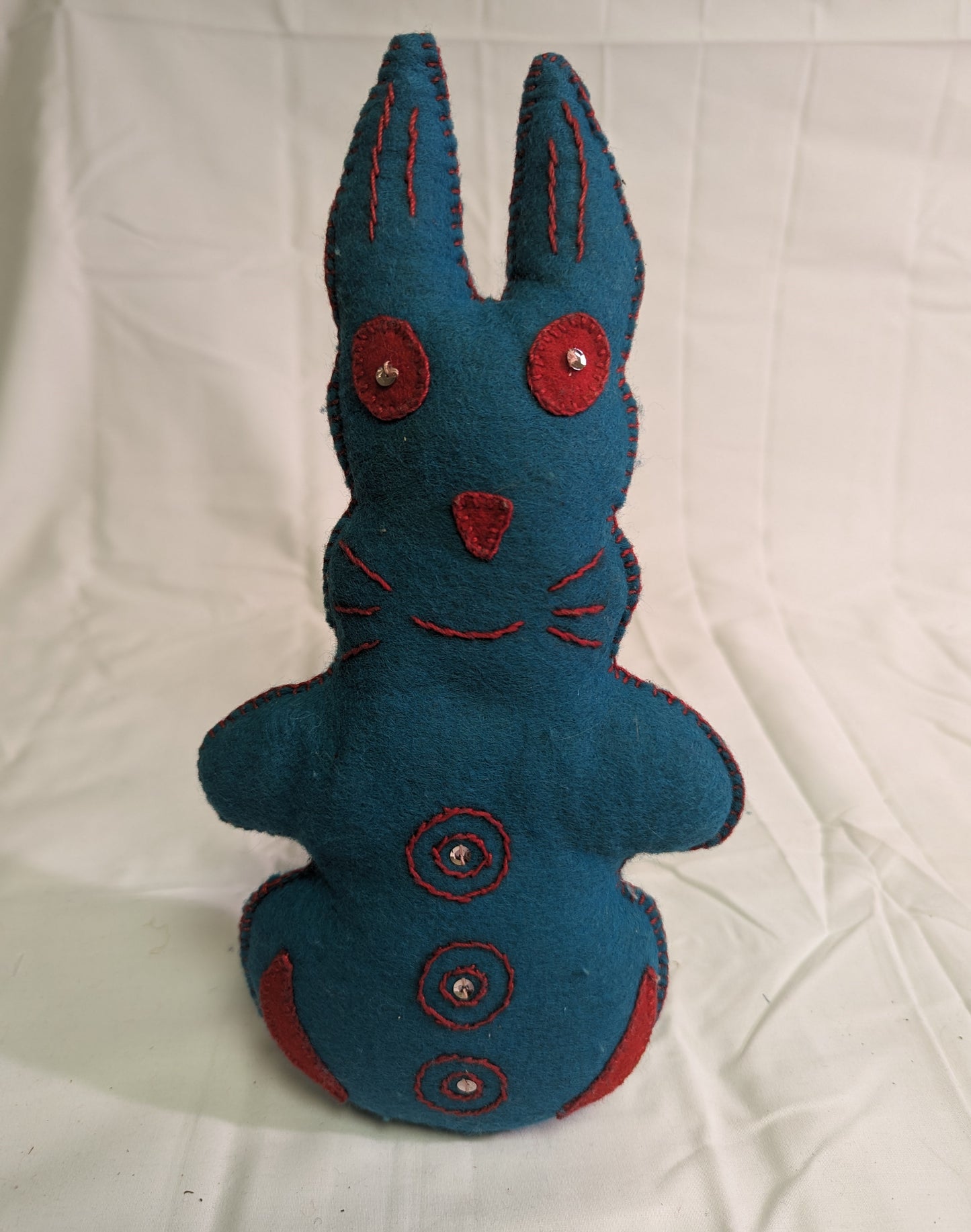 Plusheese Set of 5 Vintage Handmade Sewn Felt figures with sequins.