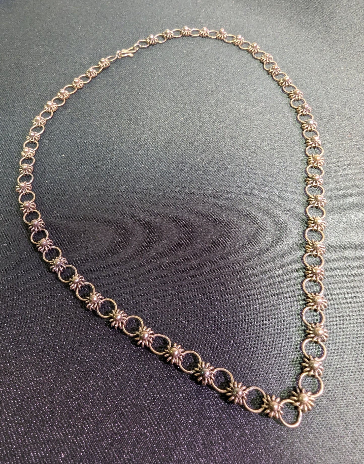 Necklace Hand Made "Daisy Chain" Metal rings and flowers w/ S Hook Clasp