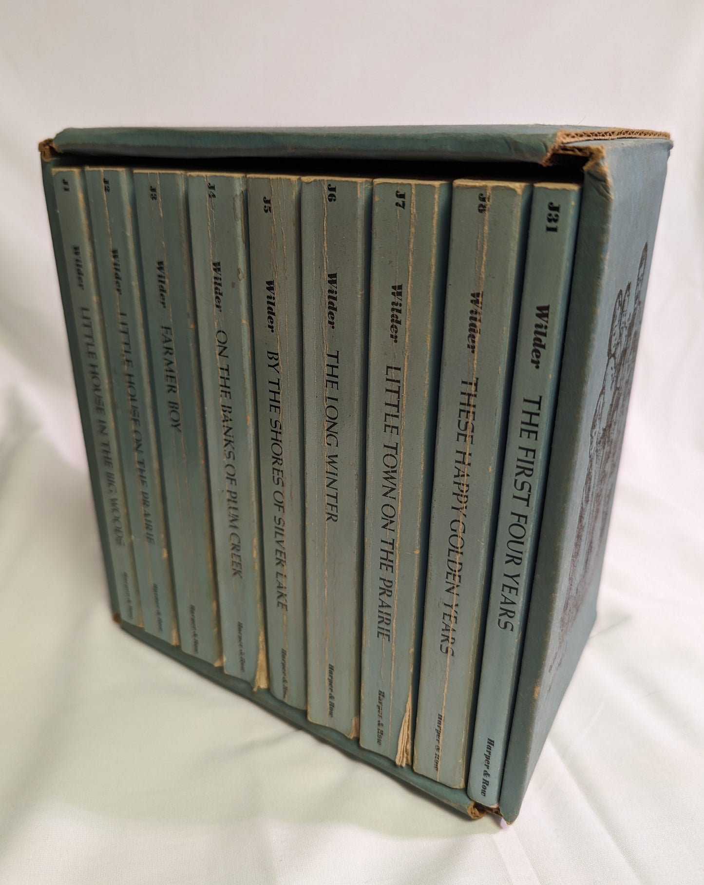Paperback Vintage Book Set Laura Ingalls Wilder Little House Books Set of 9