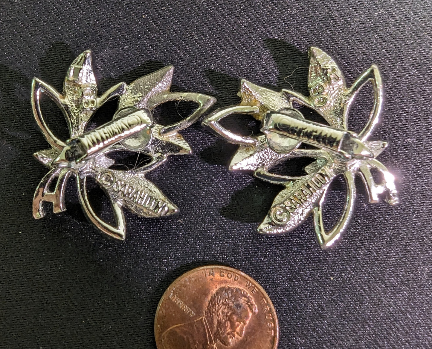 Earrings Sarah Coventry Silver Leaf Flower Clip On