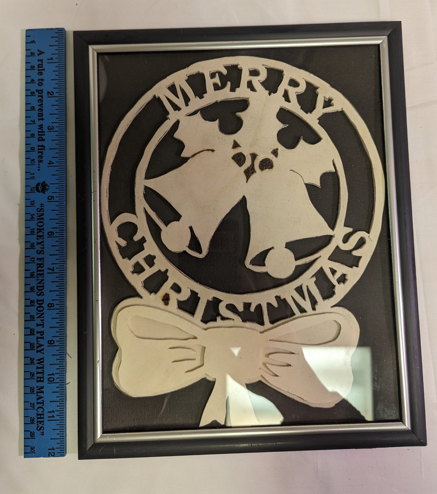 Art Scroll Saw Hand Cut Pyrography Merry Christmas Wreath Holly Bells Bow in Frame