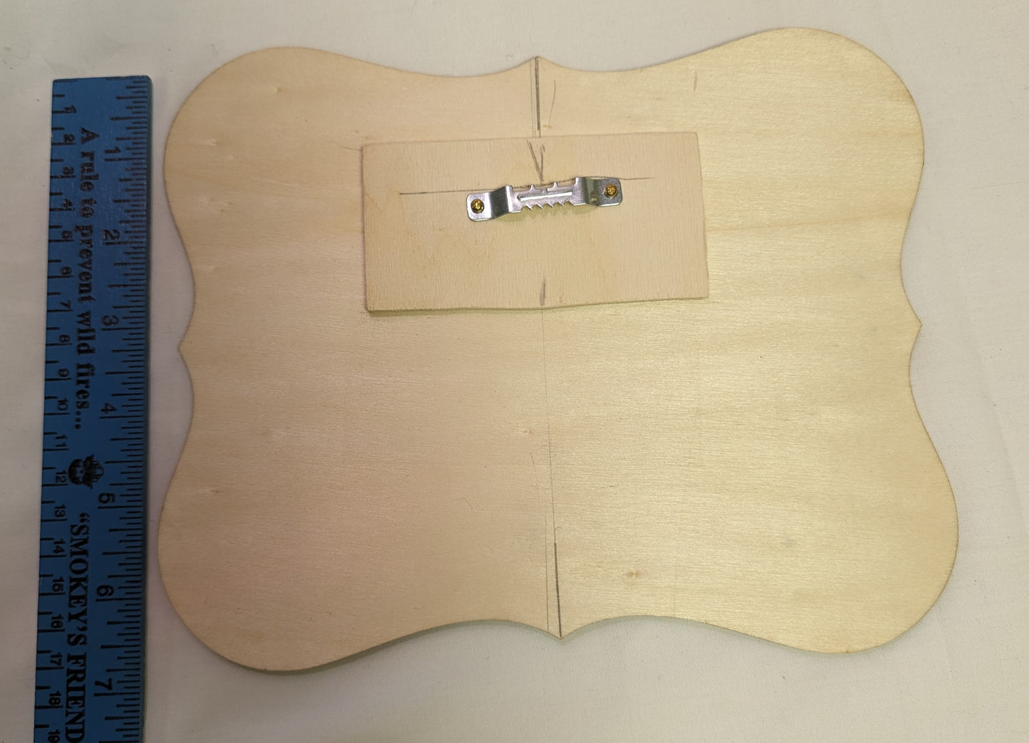 Art Pyrography Two Birds Emblem on Leaves Burned in Wood