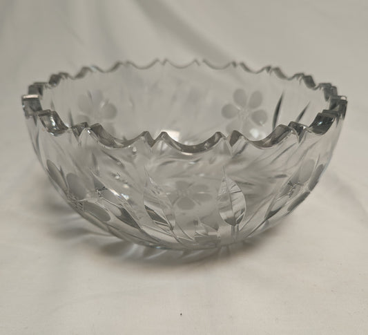 Brilliant APC Heavy Blank Deep Sharpe Etched Cut Spherical Bowl 8" Leaves and flowers