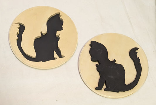 Art Scroll sawed Silhouette Kittens in Negative Wood Round Qty2