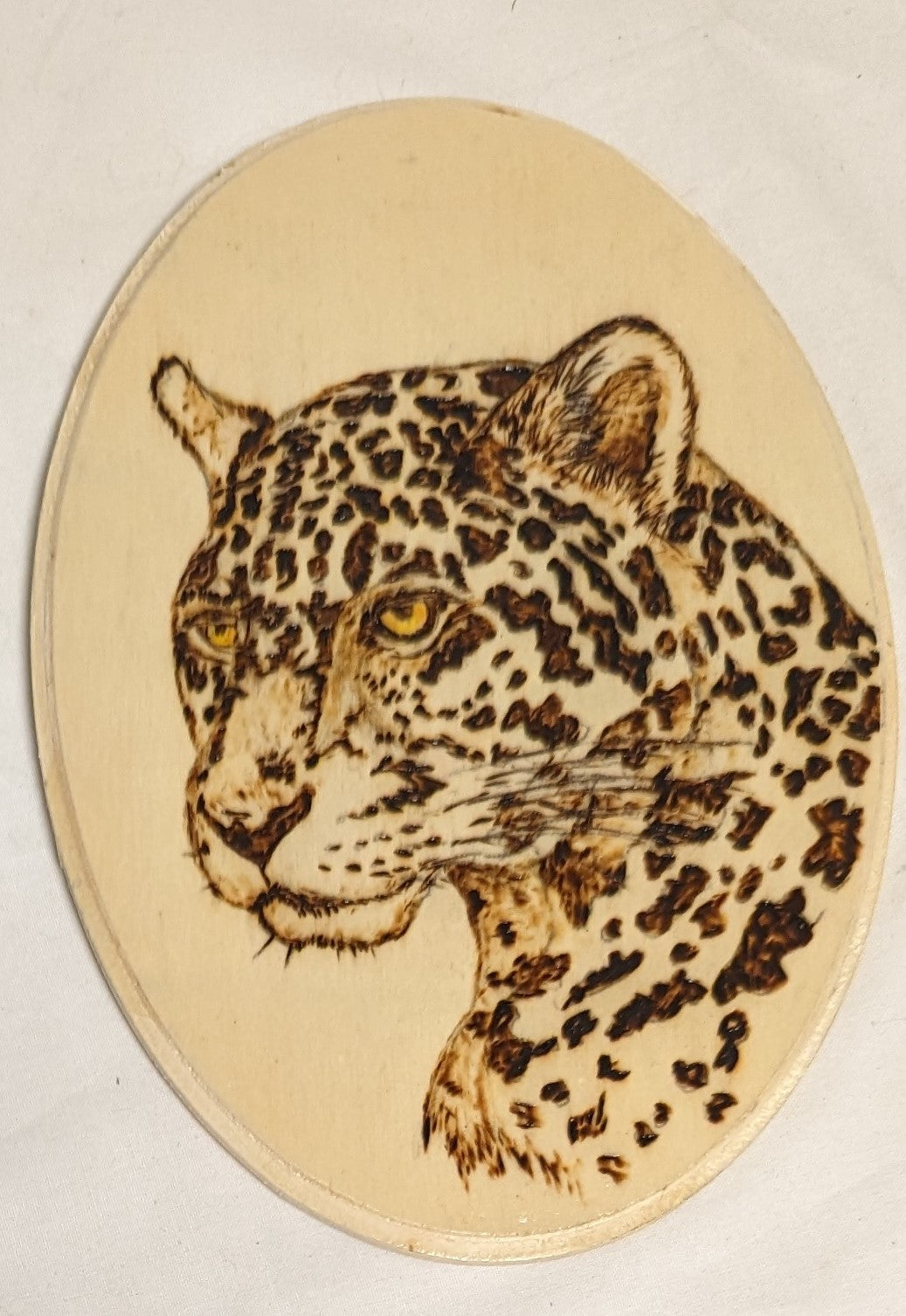 Art Hand Pyrography on Oval wood " Leopard Face" Credited and Autographed