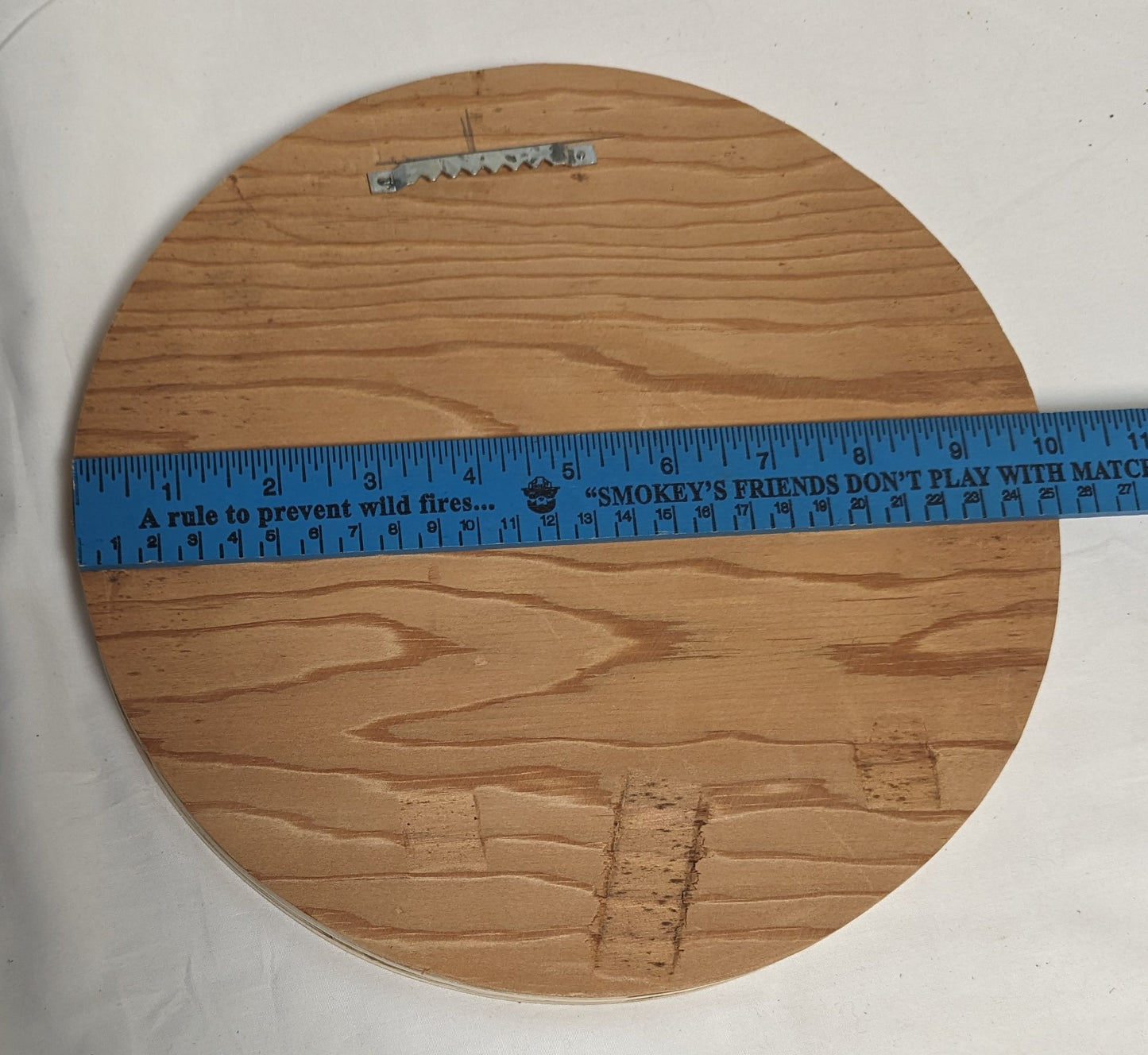 Art Hand Pyrography Burned and Scroll Sawn Cutout Emblem "Large Mouth Bass Jumping