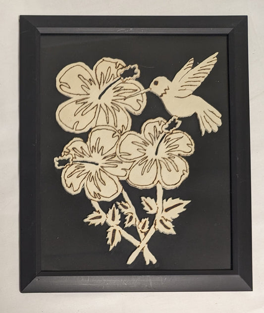Art Hand Scroll Sawn Pyrography on wood " Hummingbird in Hibiscus " in Frame under Glass