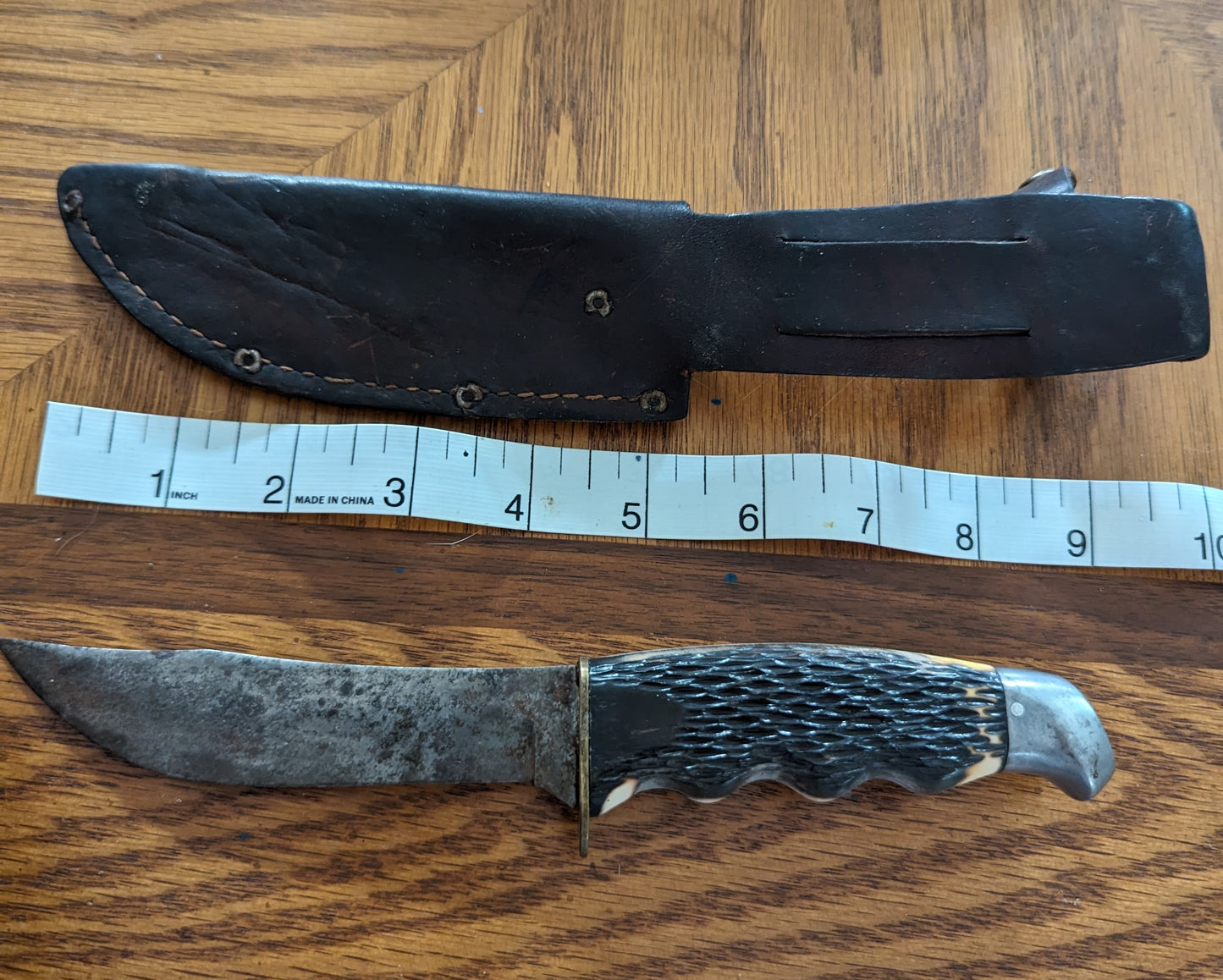 Vintage Schrade & Walden N.Y. USA Model 147 Skinning knife w/ Stagalon handle